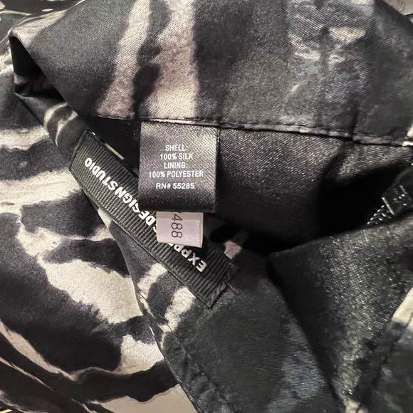 Zebra print Mini Skirt - Picture 2 of 5